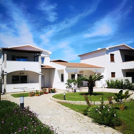 Sardegna - Villa Mirto & Flowers Olbia Exteriér fotografie