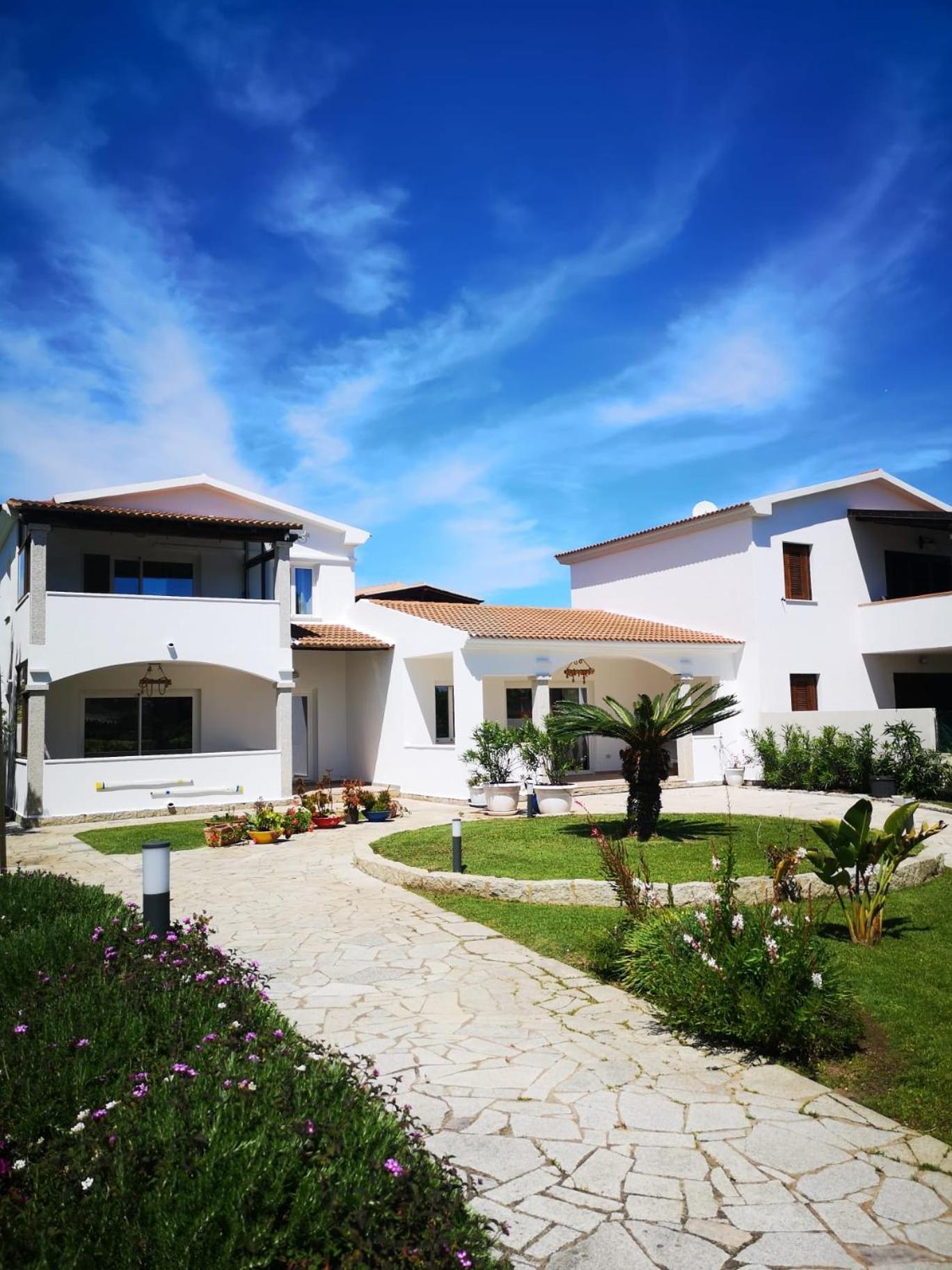 Sardegna - Villa Mirto & Flowers Olbia Exteriér fotografie